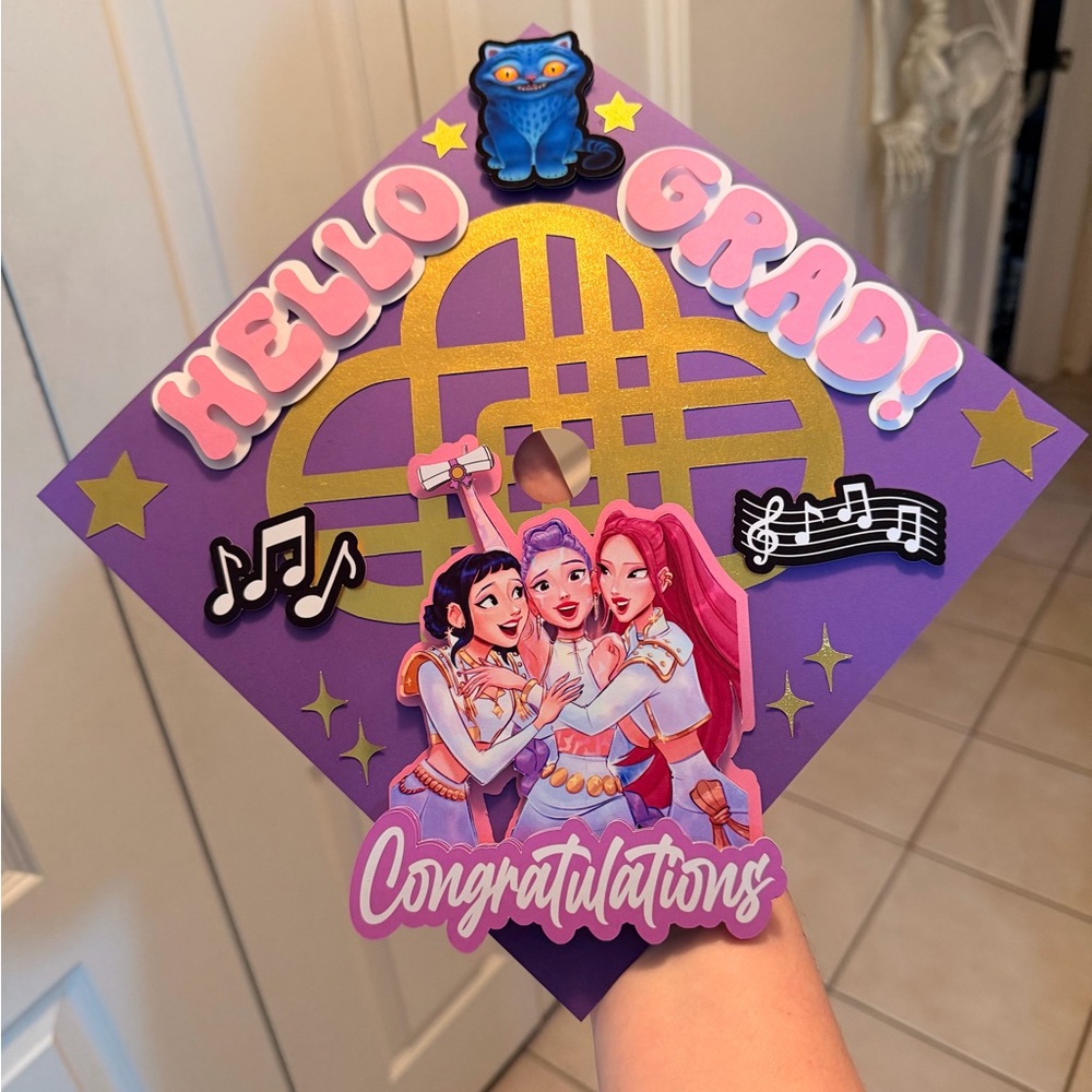 Purple 'Hello Grad' Huntrix - Congratulations Graduation Cap Topper